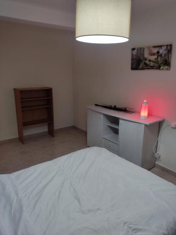 Piso Por Habitaciones En Gijon Luaran gambar